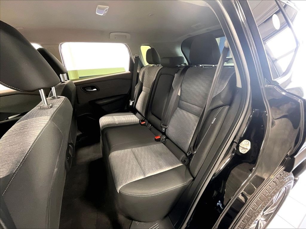 Used 2023 Black Nissan SV image 15