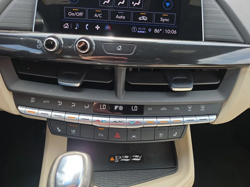 Used 2024 White Cadillac Premium Luxury image 24