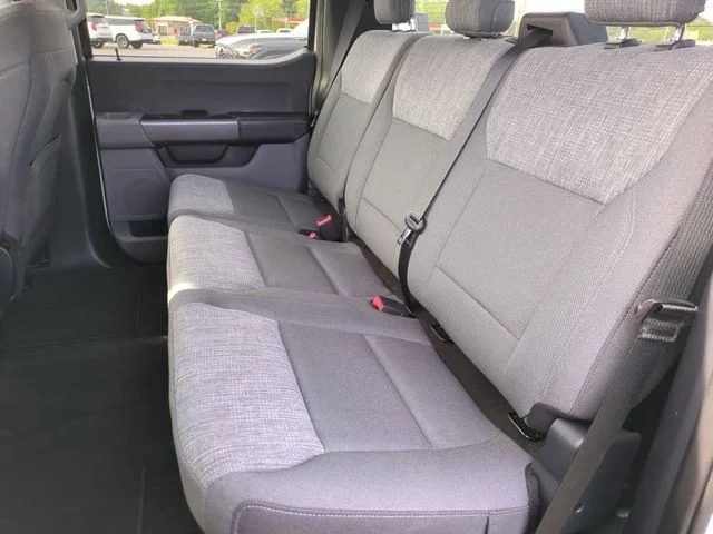 Used 2021 White Ford XLT image 26