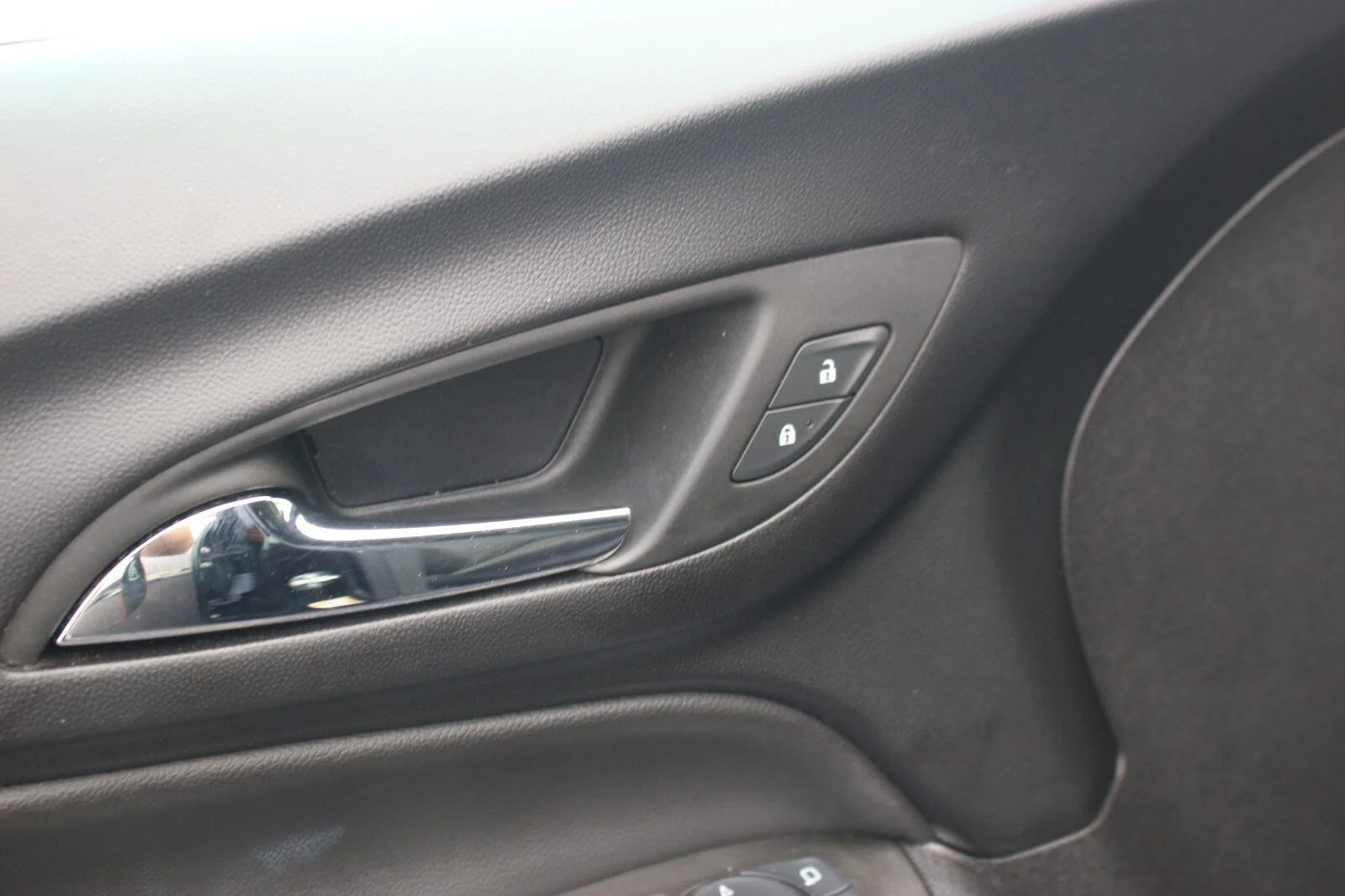 Used 2024 Mosaic Black Metallic Chevrolet LT image 16