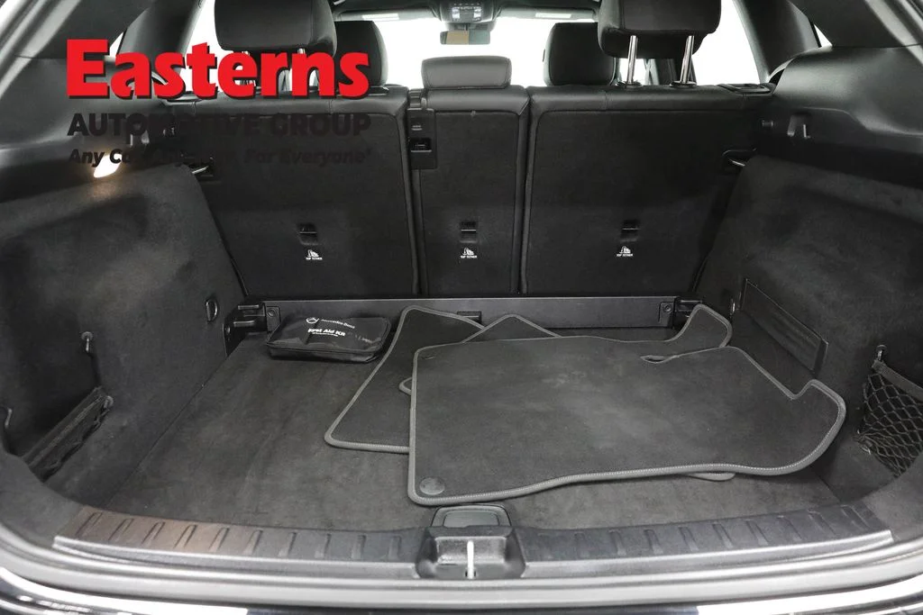 Used 2025 Black Mercedes-Benz GLA 250 image 9