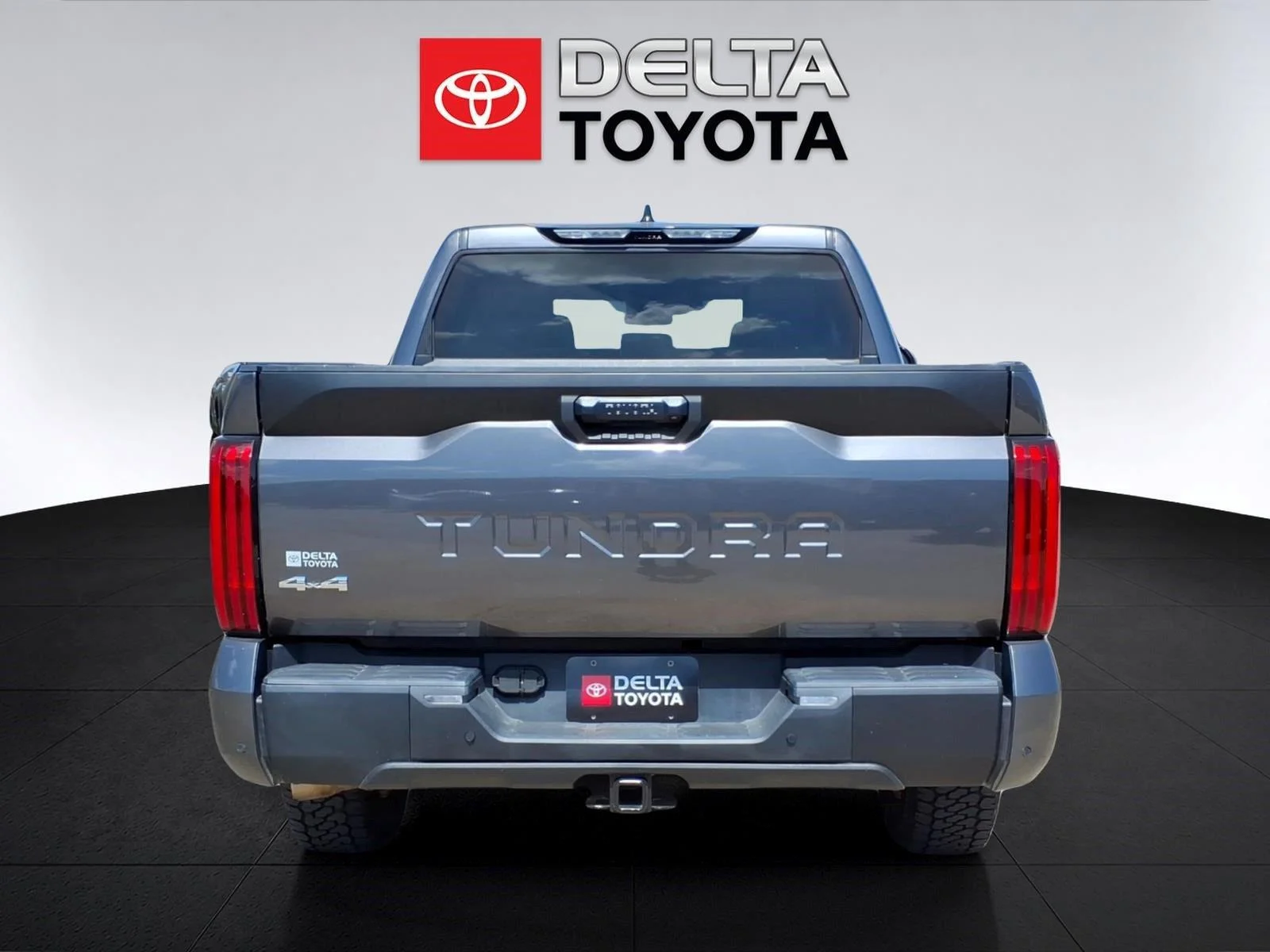 Used 2023 Magnetic Gray Metallic Toyota SR5 image 4