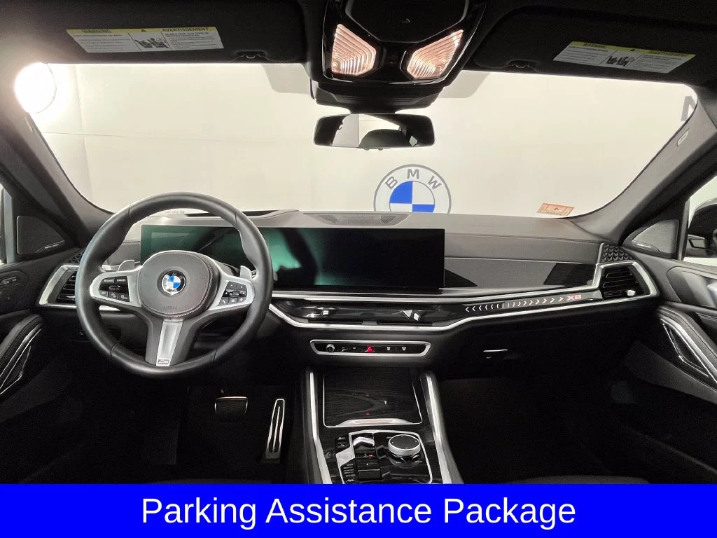 Used 2026 Red Metallic BMW xDrive40i image 5