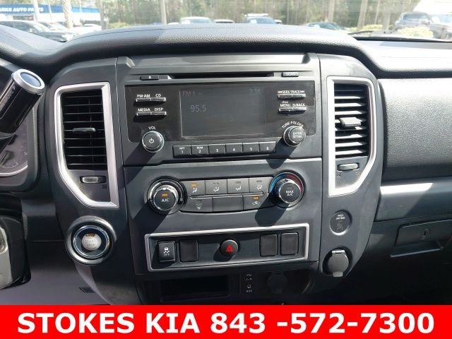 Used 2018 White Nissan S image 11