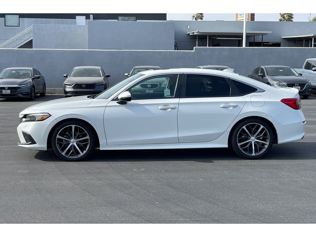 Certified Used 2024 Platinum White Pearl Honda Touring image 2