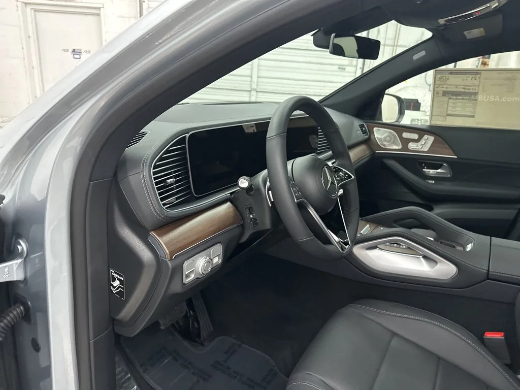 Used 2026 Silver Mercedes-Benz GLE 450 Coupe image 9