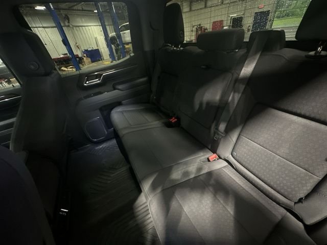Used 2024 Blue GMC Elevation image 31