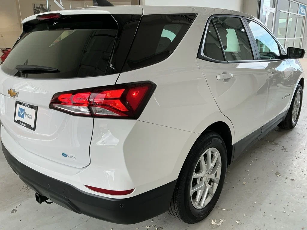Used 2024 Summit White Chevrolet LS image 6