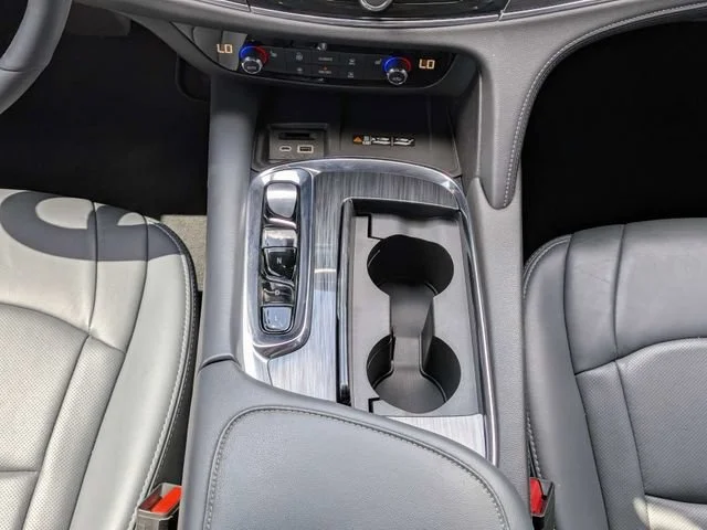 Used 2023 Ebony Twilight Metallic Buick Essence image 19