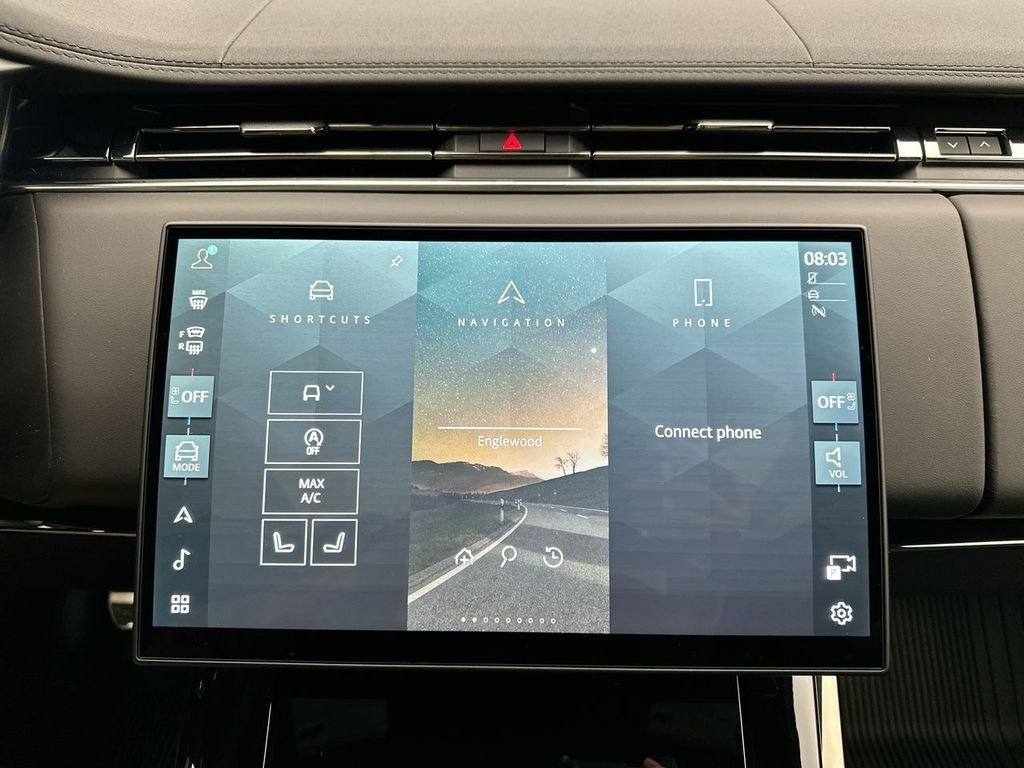New 2026 Carpathian Grey Land Rover Dynamic SE image 13