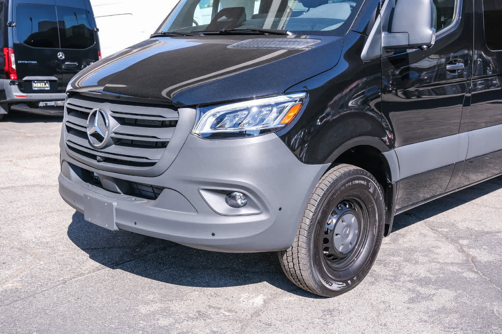 New 2026 Obsidian Black Metallic Mercedes-Benz Passenger 170 WB High Roof RWD 2.0L 4-Cylinder image 11