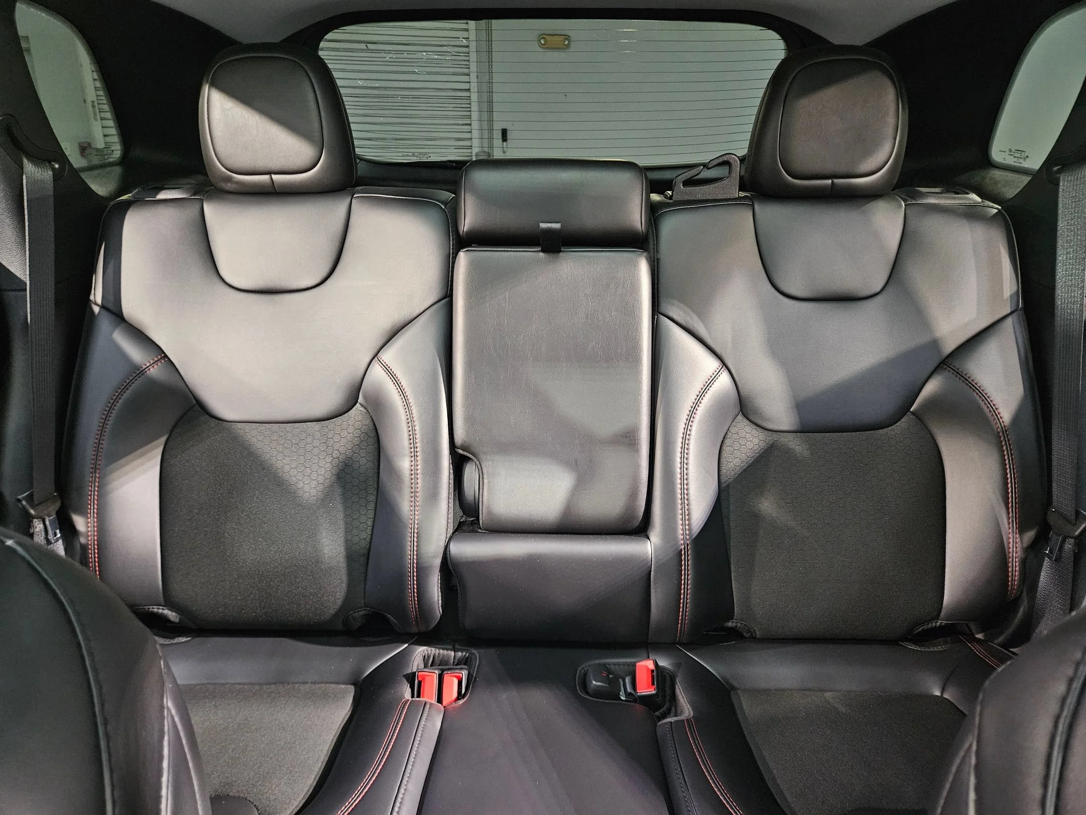 Used 2021 Bright White Clearcoat Jeep Trailhawk image 13