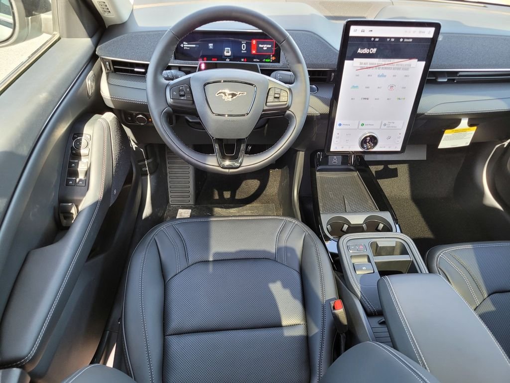 2025 Ford Mustang Mach-E Premium - Photo 7