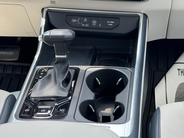 Used 2025 Metal Kia EX image 15