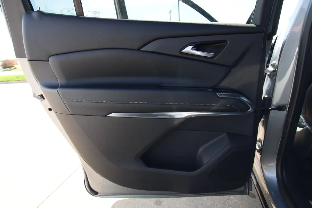Used 2025 Gray Chevrolet LT image 37