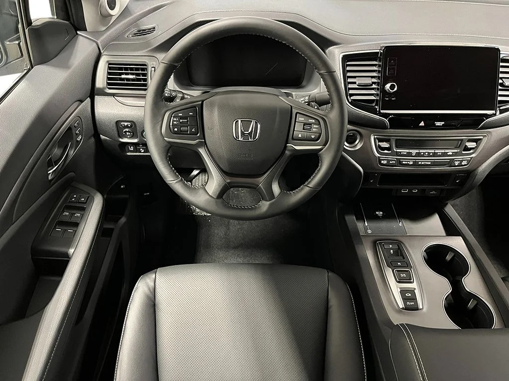 New 2026 Sonic Gray Pearl Honda RTL image 27