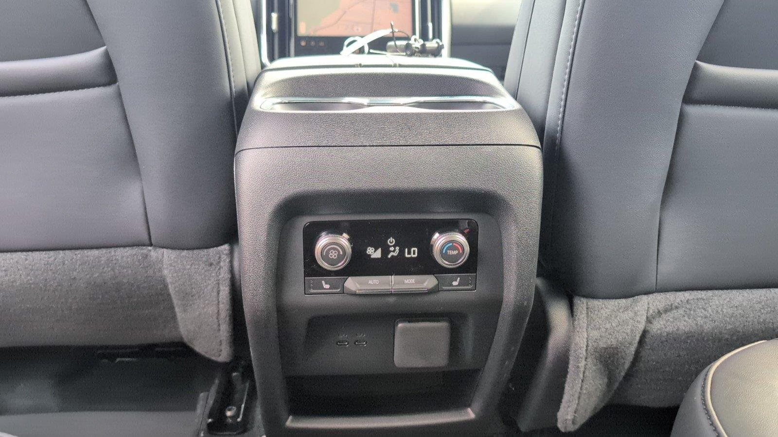 New 2026 Summit White GMC Elevation image 35