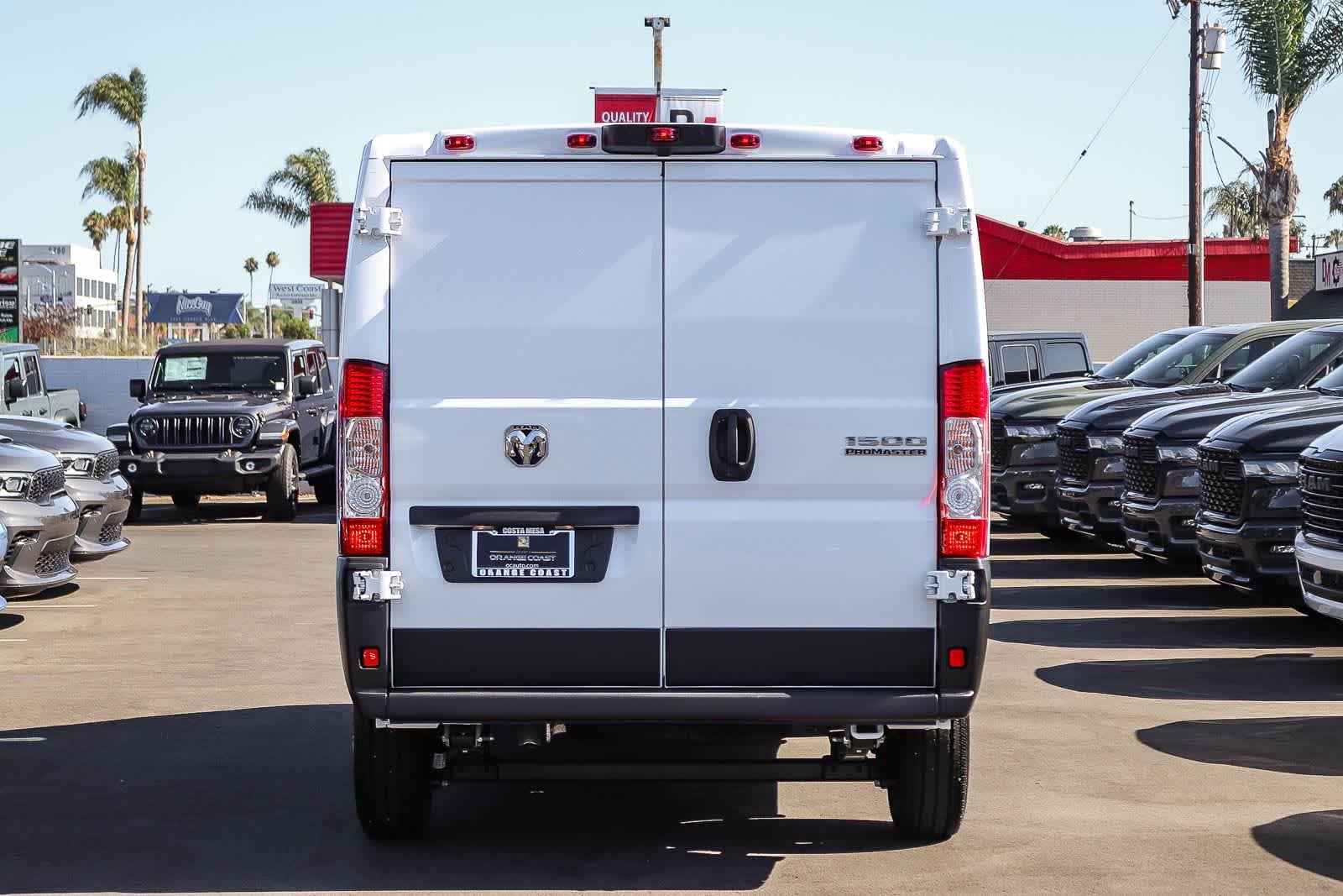 New 2026 Bright White Clear-Coat Exterior Paint RAM Tradesman image 5