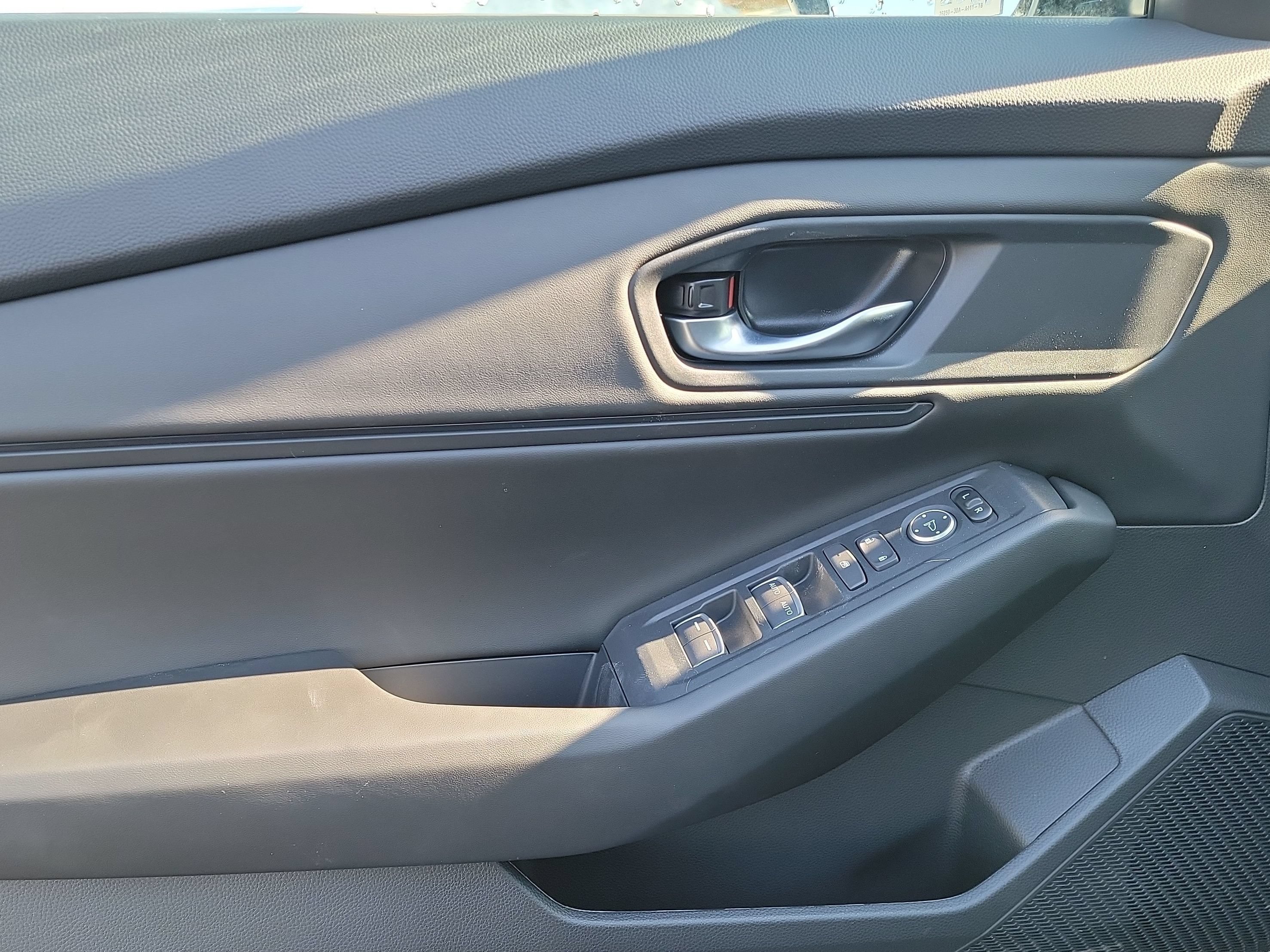 New 2026 Canyon River Blue Metallic Honda SE image 6