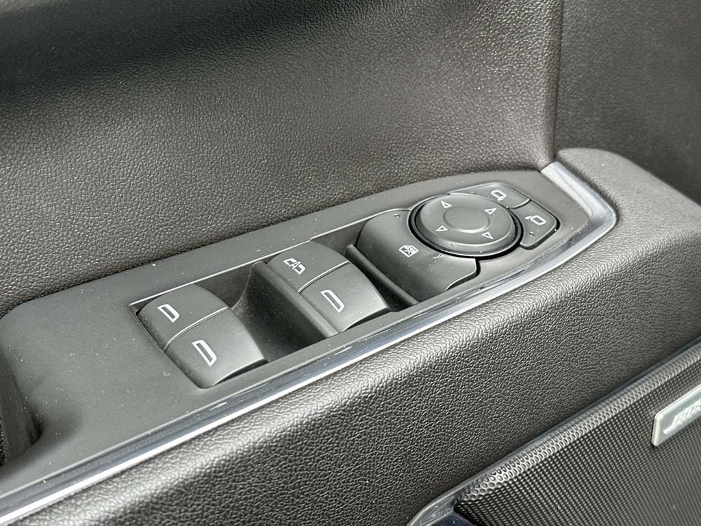 2022 Chevrolet Silverado 1500 RST - Photo 16