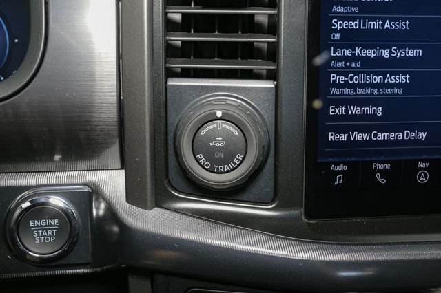 Used 2026  Ford Lariat image 31