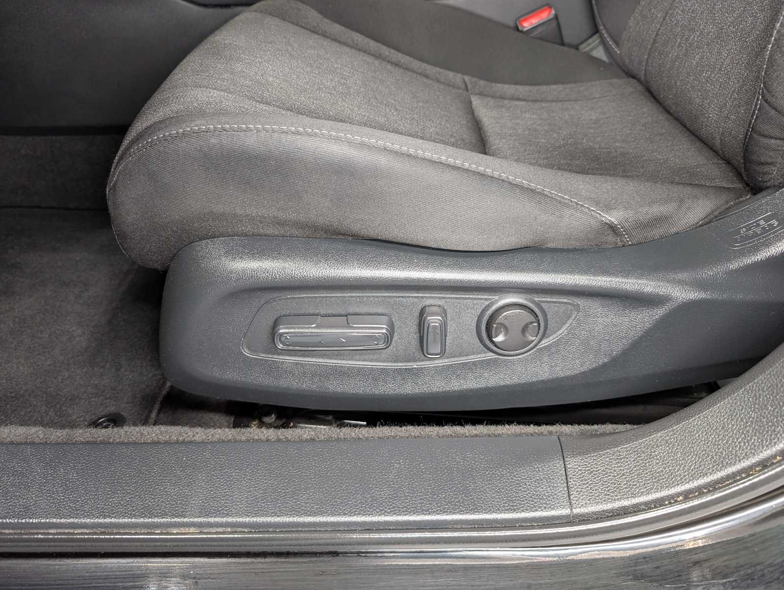 2023 Honda Accord EX - Photo 36