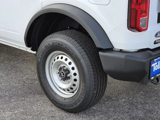 New 2026 Oxford White Ford Base image 7