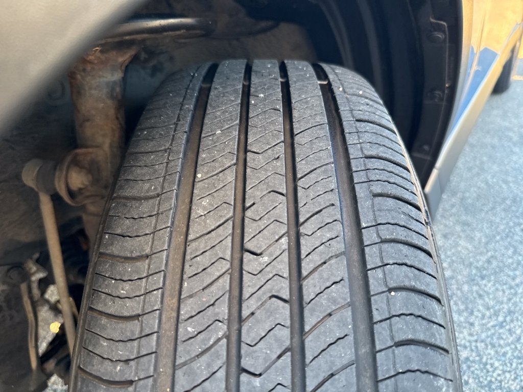 Used 2016 Blue Toyota XLE image 41