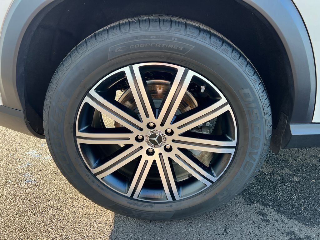 Certified Used 2025 White Mercedes-Benz GLE 350 image 36