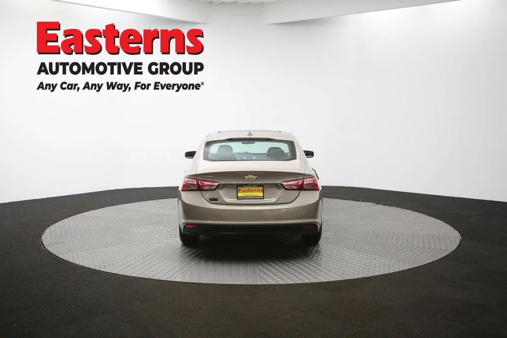 Used 2022 Gray Chevrolet LT image 36