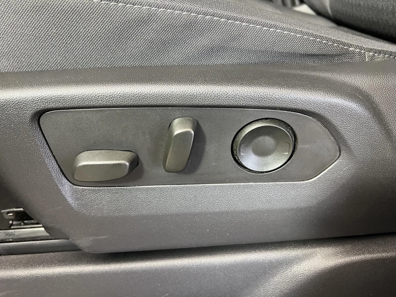Used 2023 STERLING GRAY METALLIC Chevrolet Custom Trail Boss image 6
