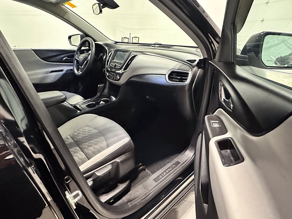 Used 2018 Black Chevrolet LS image 25