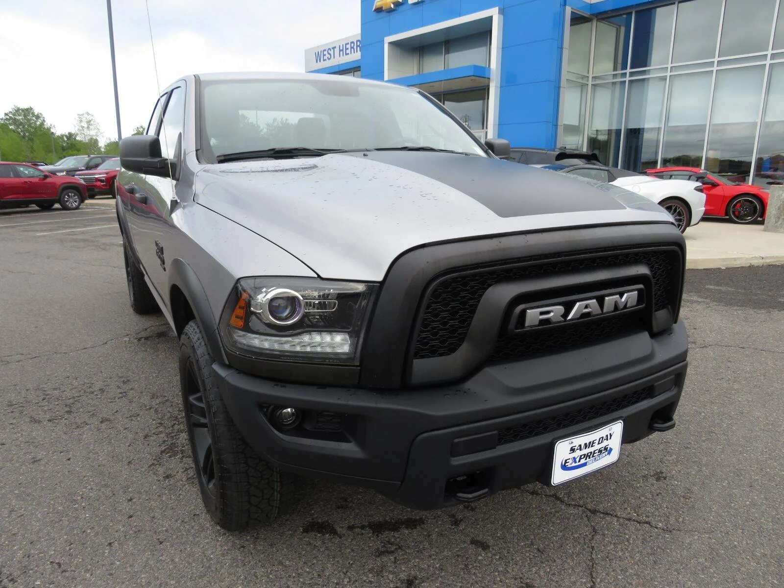 Used 2022 Billet Silver Metallic Clearcoat Ram Warlock image 4