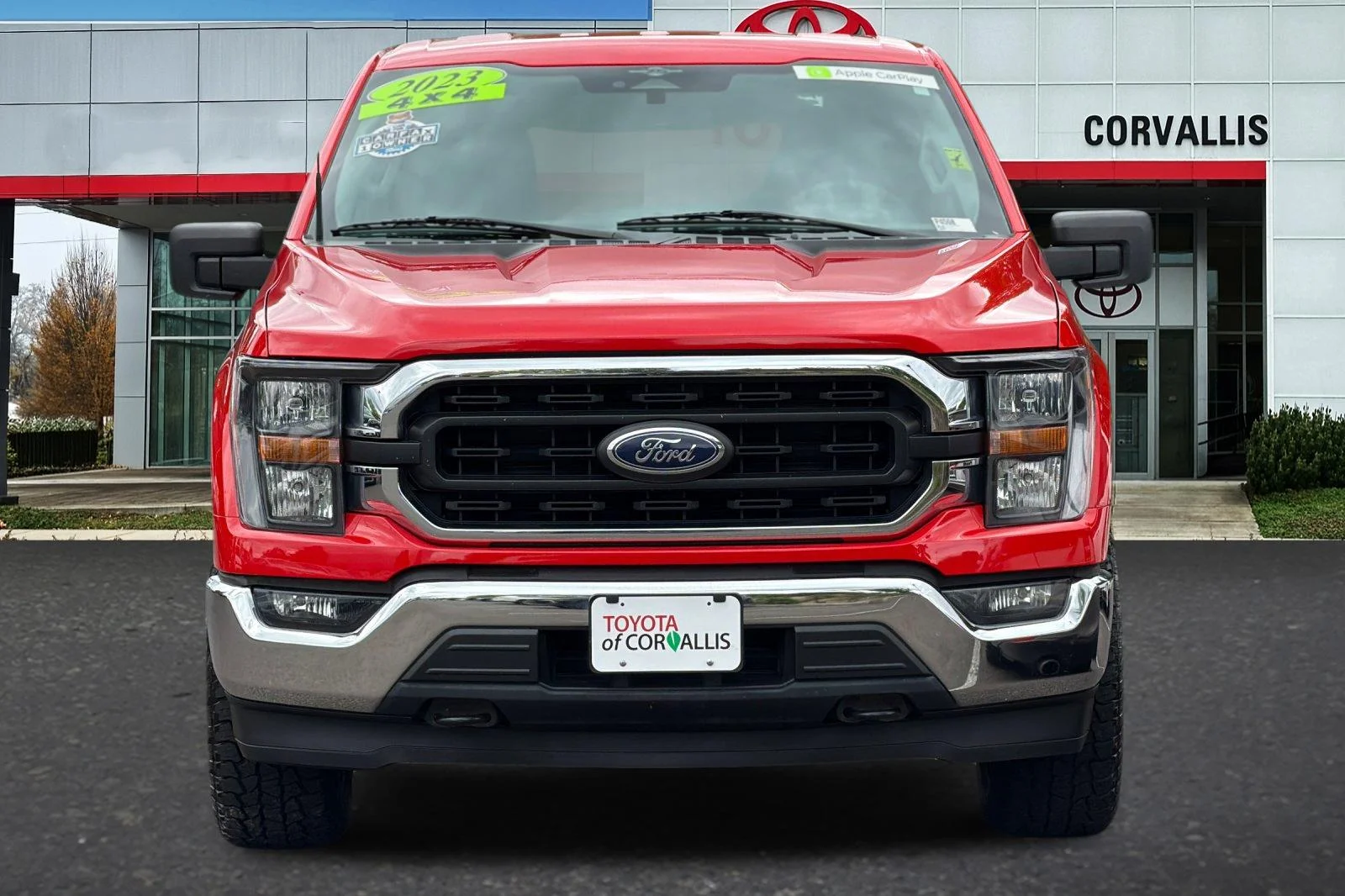 Used 2023 Red Ford XLT image 9