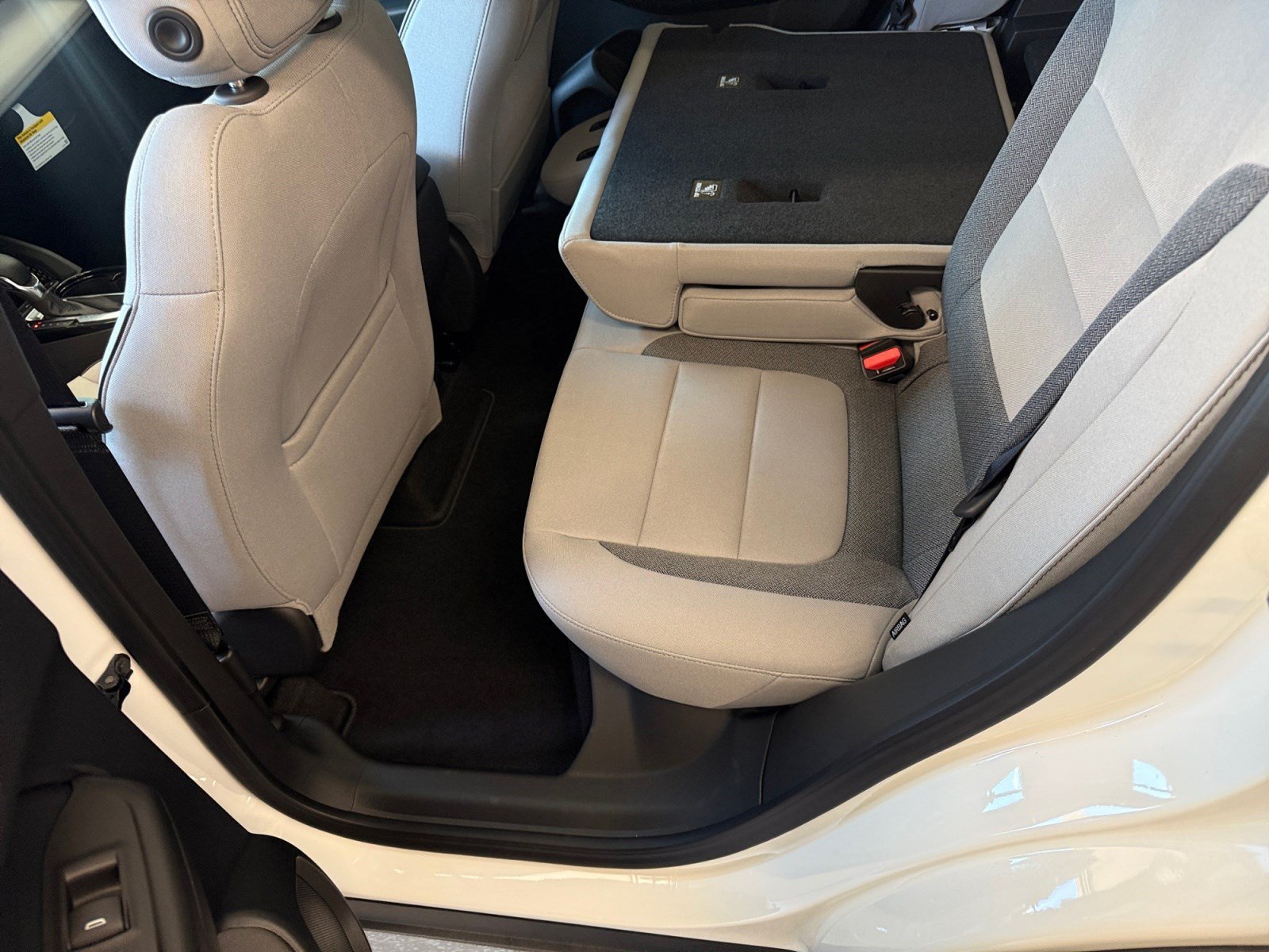 New 2026 Summit White Chevrolet LT image 18
