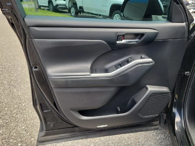 2022 Toyota Highlander XSE - Photo 24