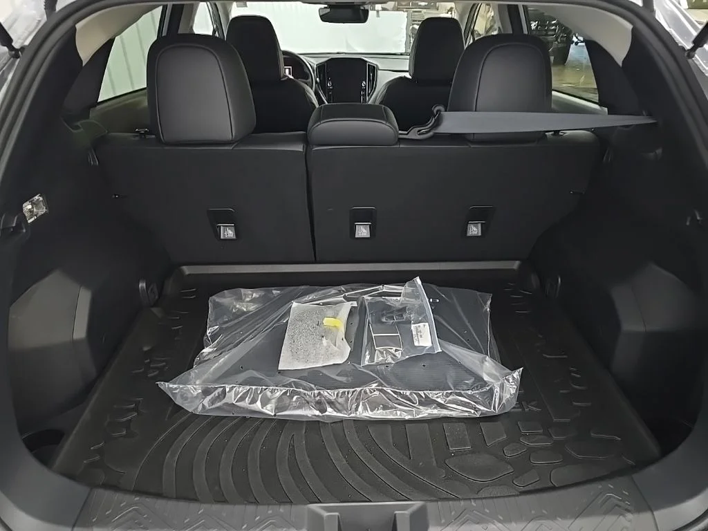 Used 2025 Silver Subaru Limited image 12