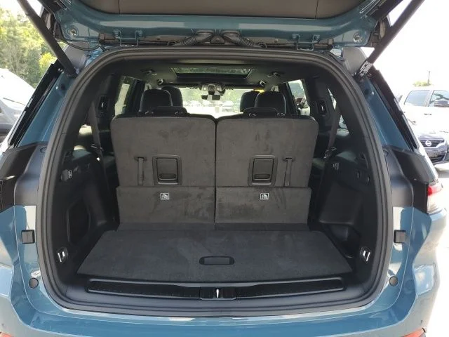 New 2026 Steel Blue Jeep Limited image 10