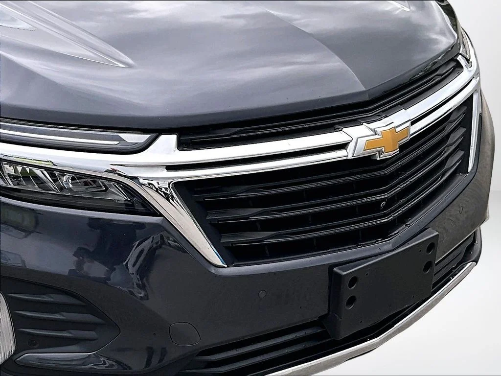 Used 2022 Gray Chevrolet LT image 29