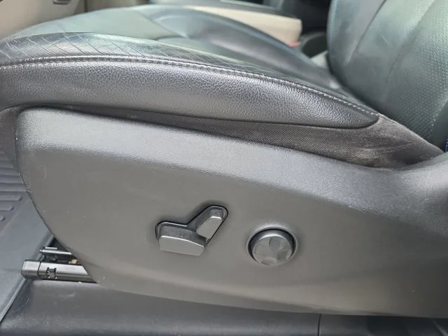 Used 2021 White Chrysler Touring L image 30