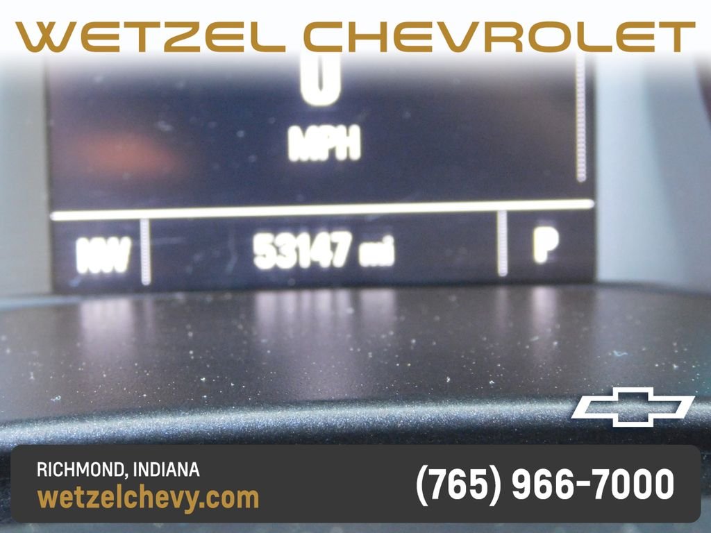 Used 2022 White Chevrolet LT image 32