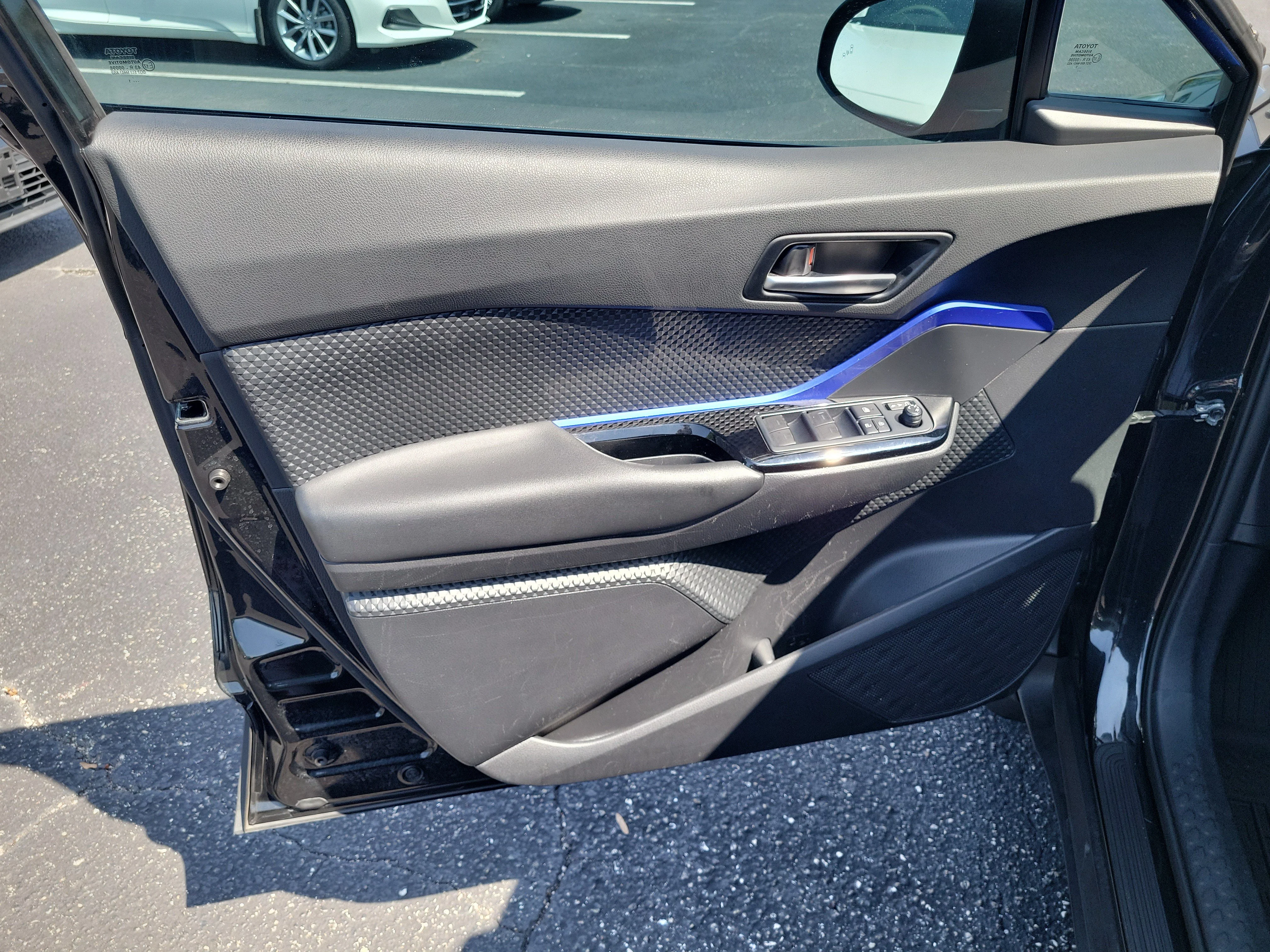 Used 2021 Black Toyota XLE image 15