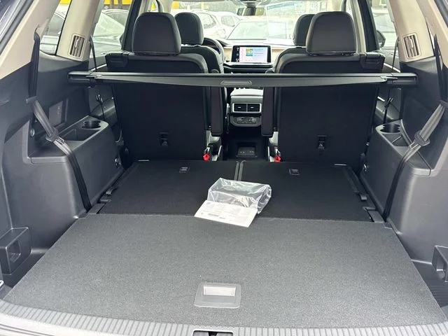 New 2026 Gray Volkswagen 2.0T SE w/Technology image 5