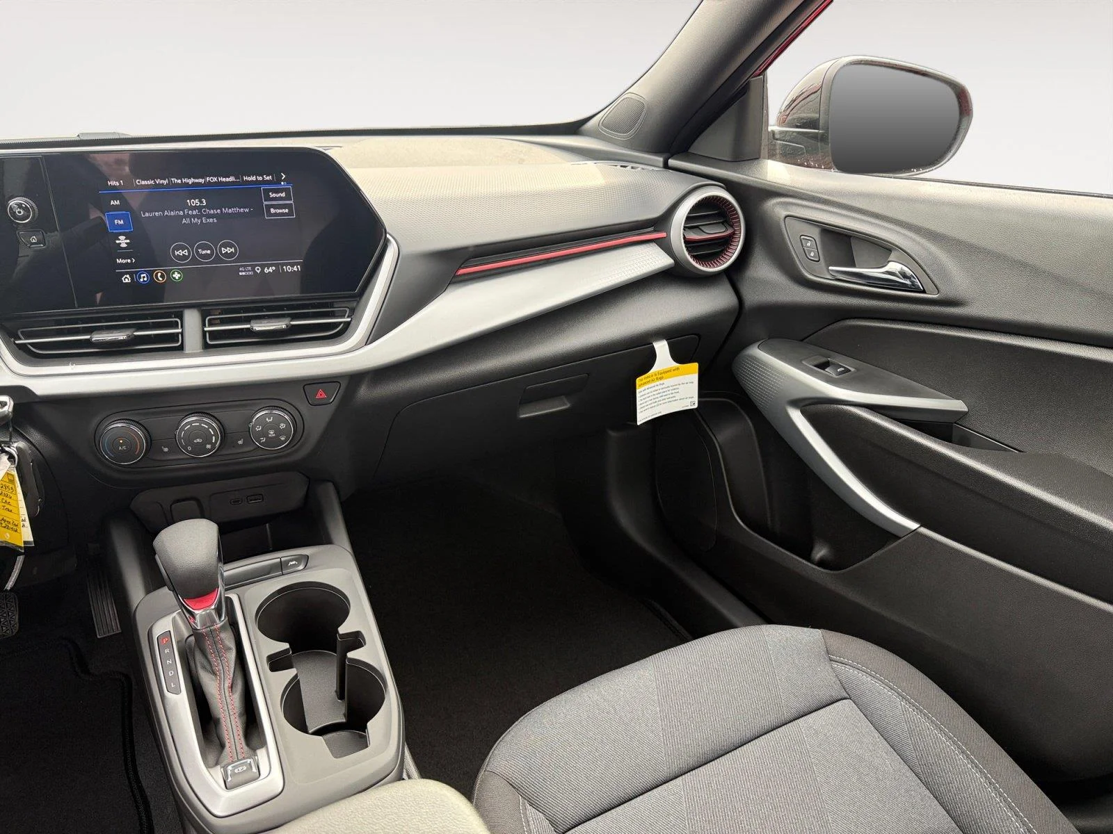2026 Chevrolet Trax RS - Photo 12