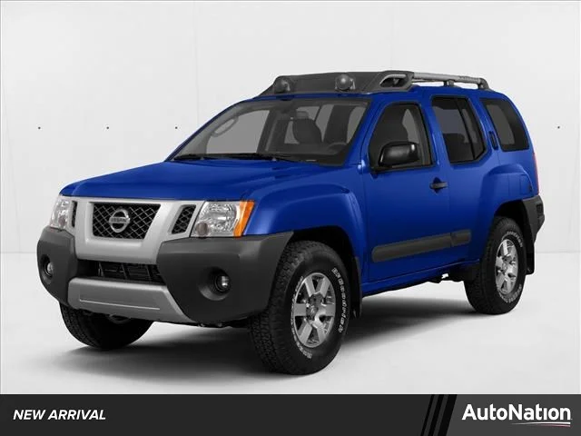 Used 2015 Metallic Blue Nissan Pro-4X image 1