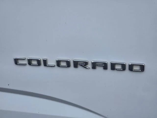 Used 2022 White Chevrolet LT image 19