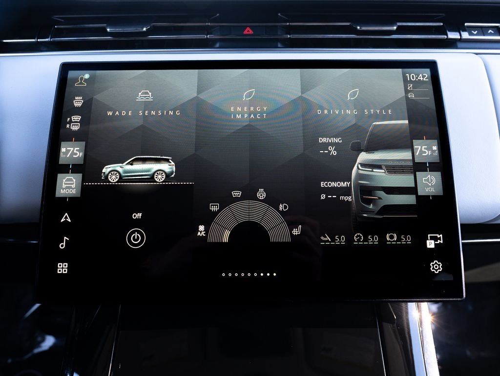 Certified Used 2024 Black Land Rover SE image 24