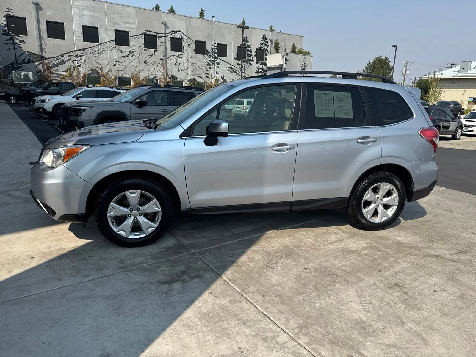 Used 2015 Ice Silver Metallic Subaru 2.5i Limited image 2