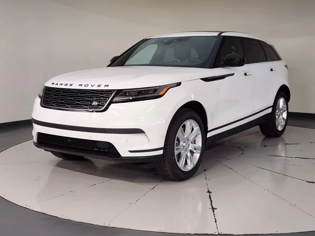 2026 Land Rover Range Rover Velar P250 S's photo