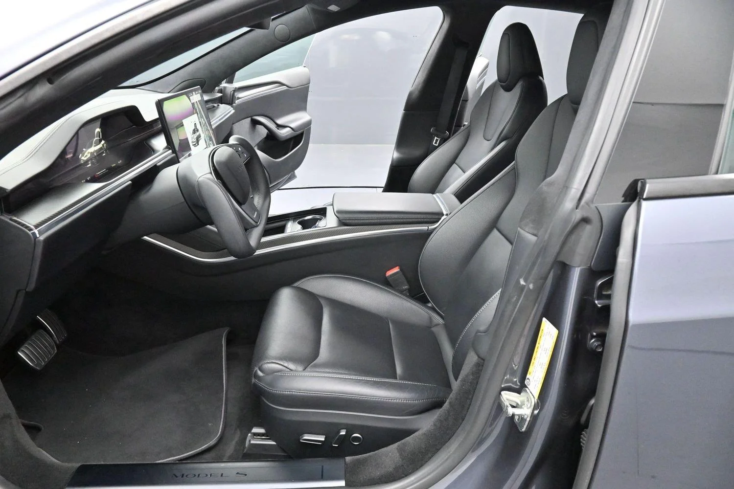 Used 2021 Midnight Silver Metallic Tesla Plaid image 13